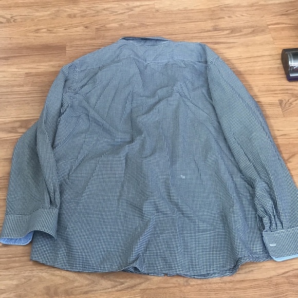 Tommy Hilfiger Slim Fit Button down Shirt Size 34-35 - Picture 2 of 5